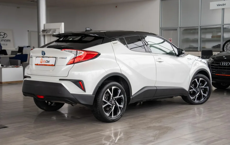 Toyota C-HR 1.8 Hybrid e-CVT