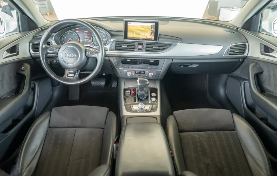 Audi A6 2.0TDI S-Tronic Limousine