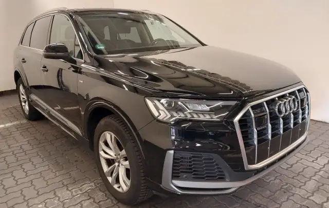 Audi Q7 55TFSIe Quattro tiptronic "S-Line"