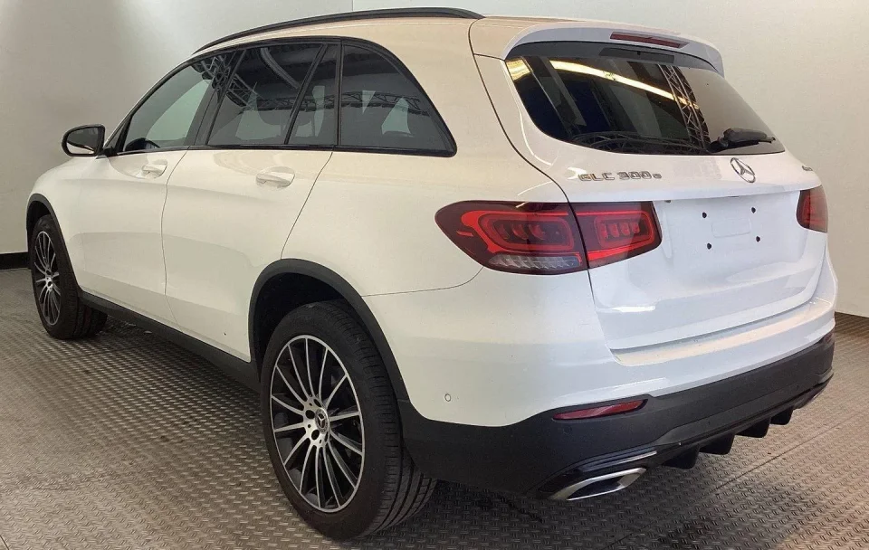 Mercedes-Benz GLC 300e 2.0 Plug-in Hybrid 4Matic "AMG"