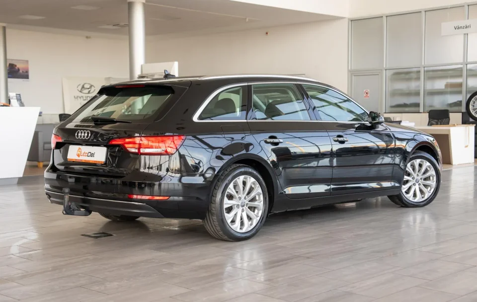 Audi A4 2.0TDI Avant S-Tronic