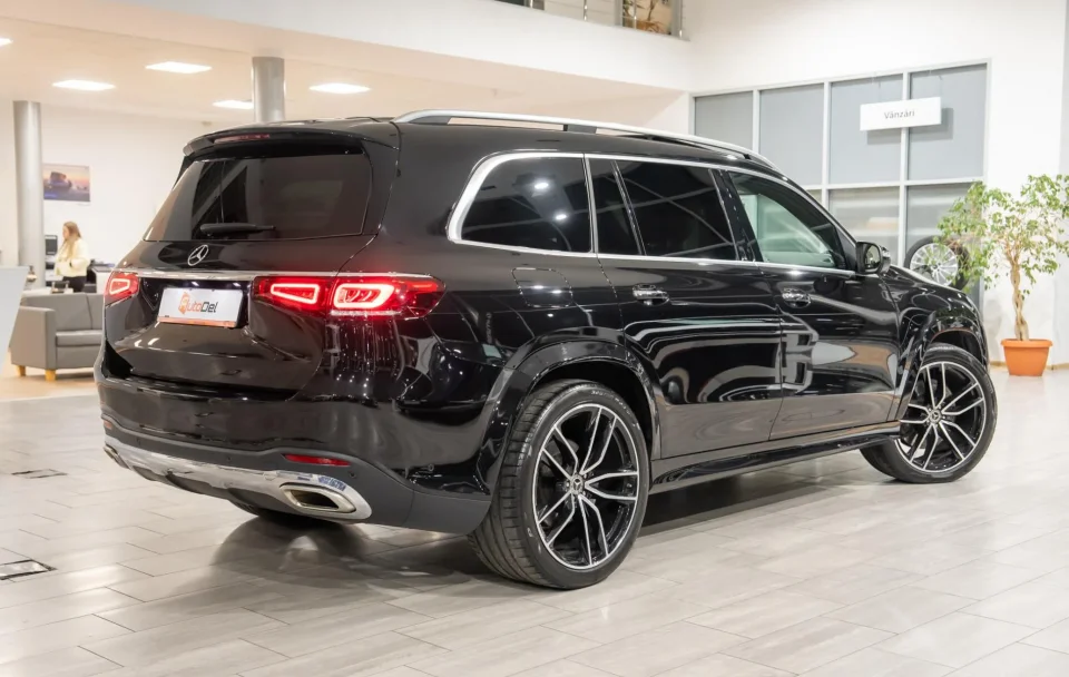 Mercedes-Benz GLS 450 / 3.0 4Matic 9G-Tronic "AMG Line"