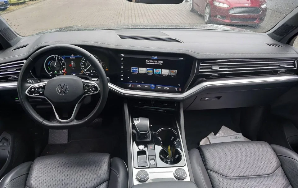 Volkswagen Touareg 3.0TSI eHybrid Tiptronic "Elegance"