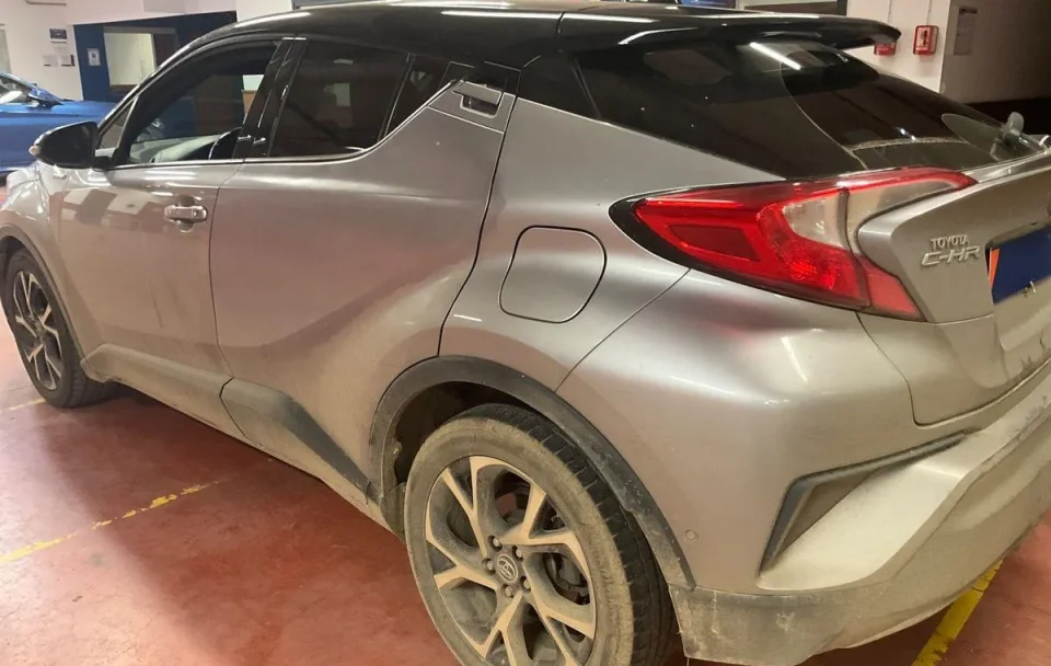 Toyota C-HR 1.8 Hybrid C-ULT