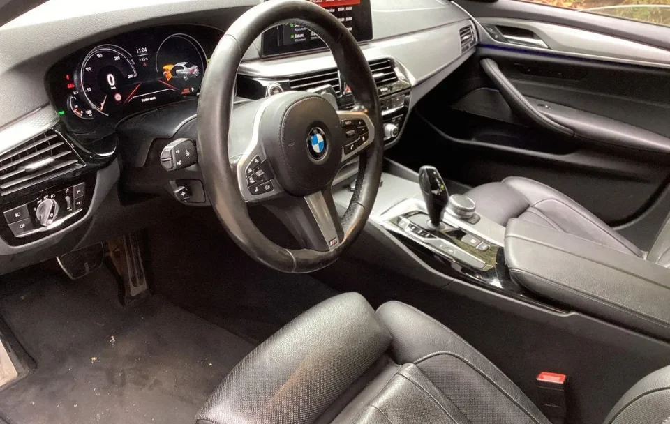 BMW Seria 5 530e 2.0iPerformance "M Sport"