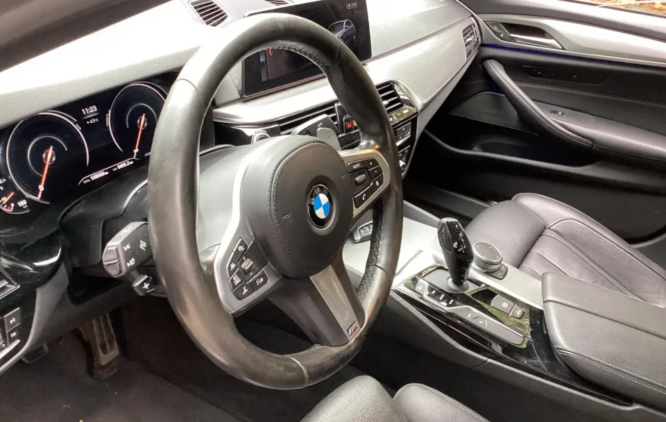 BMW Seria 5 530e 2.0iPerformance "M Sport"