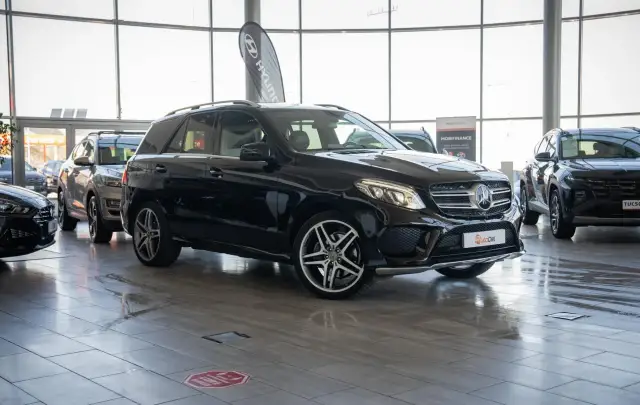 Mercedes-Benz GLE "AMG Line" 350d 4Matic G-Tronic