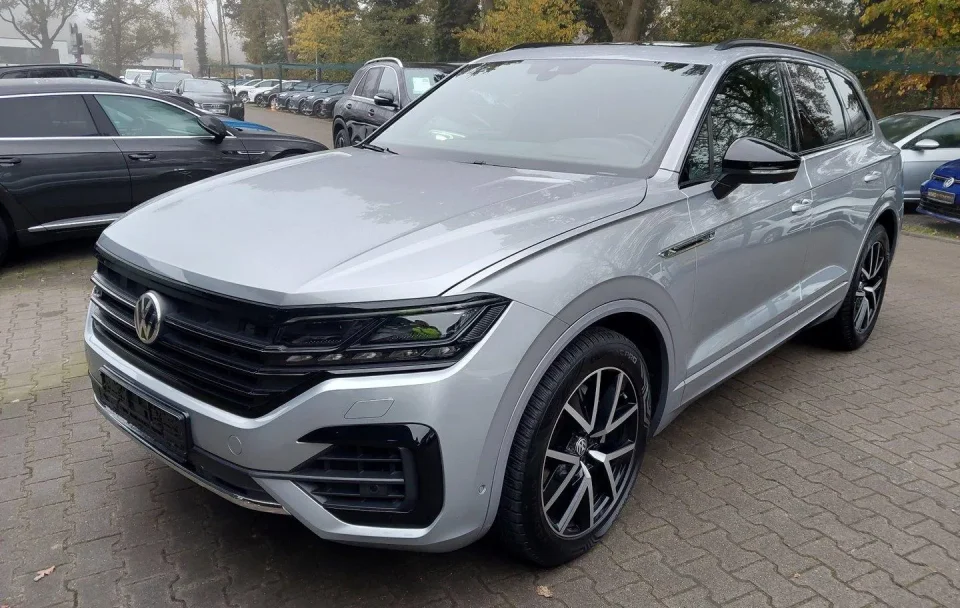 Volkswagen Touareg 3.0TDI 4Motion Tiptronic "R-Line"