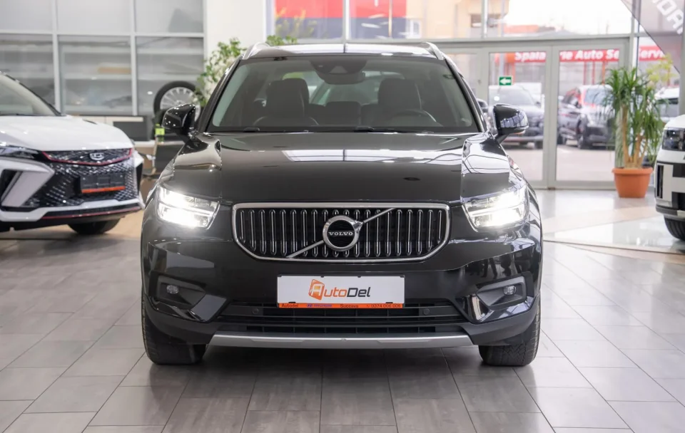 Volvo XC 40 2.0 D4 AWD Geartronic "Inscription"