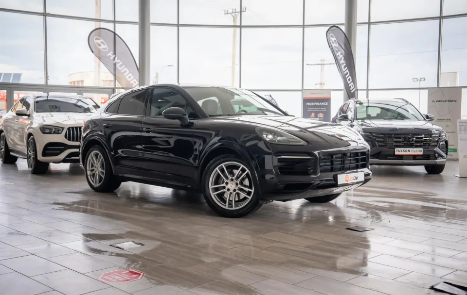 Porsche Cayenne Coupe E-HYBRID 3.0 V6 Tiptronic S