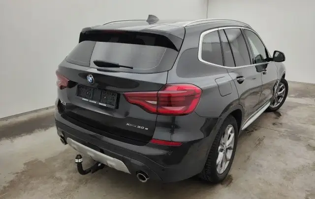 BMW X3 xDrive 30e 2.0 Plug-in hybrid Steptronic "xLine"