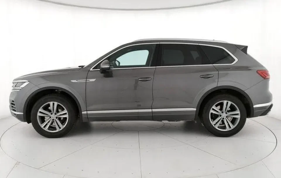 Volkswagen Touareg 3.0TDI V6 4Motion "Advanced"