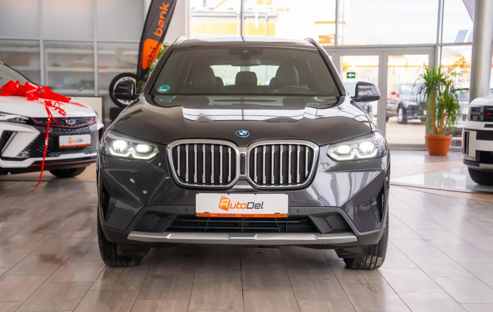 BMW X3 xDrive 30e / 2.0 Plug-in Hybrid - Facelift