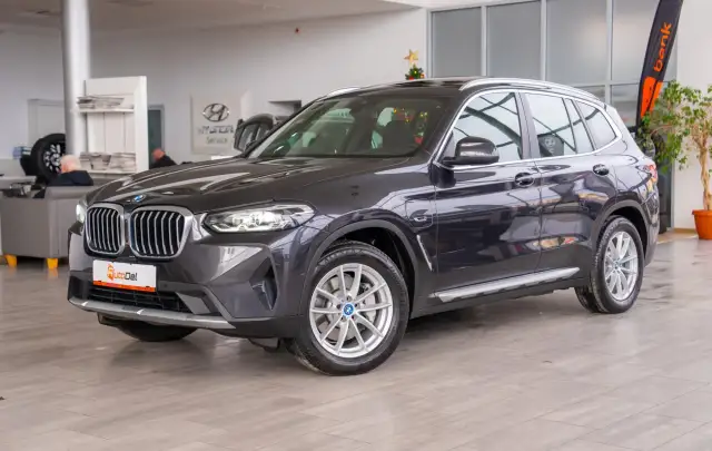 BMW X3 xDrive 30e / 2.0 Plug-in Hybrid - Facelift