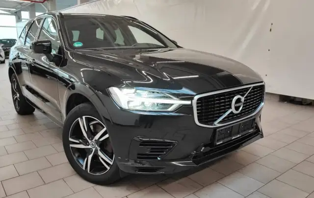 Volvo XC 60 2.0 T8 Plug-in Hybrid AWD "R-Design" - 2020