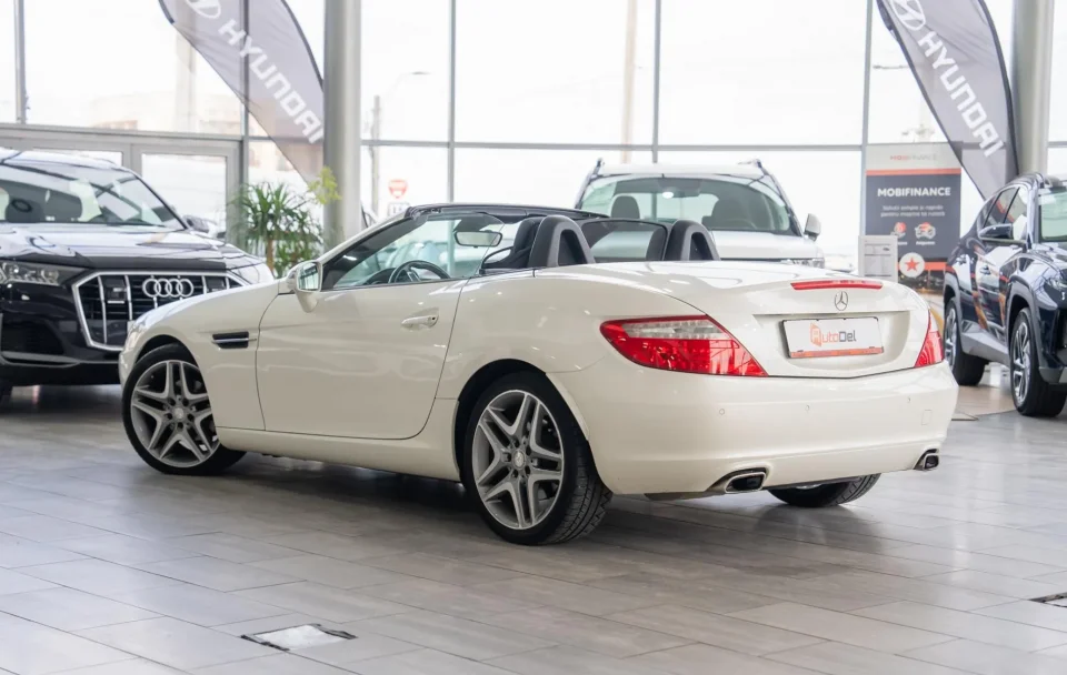 Mercedes-Benz SLK 200 Kompressor G-Tronic - Cabriolet