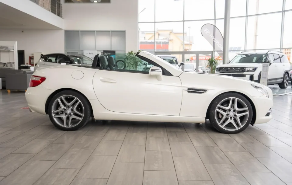 Mercedes-Benz SLK 200 Kompressor G-Tronic - Cabriolet