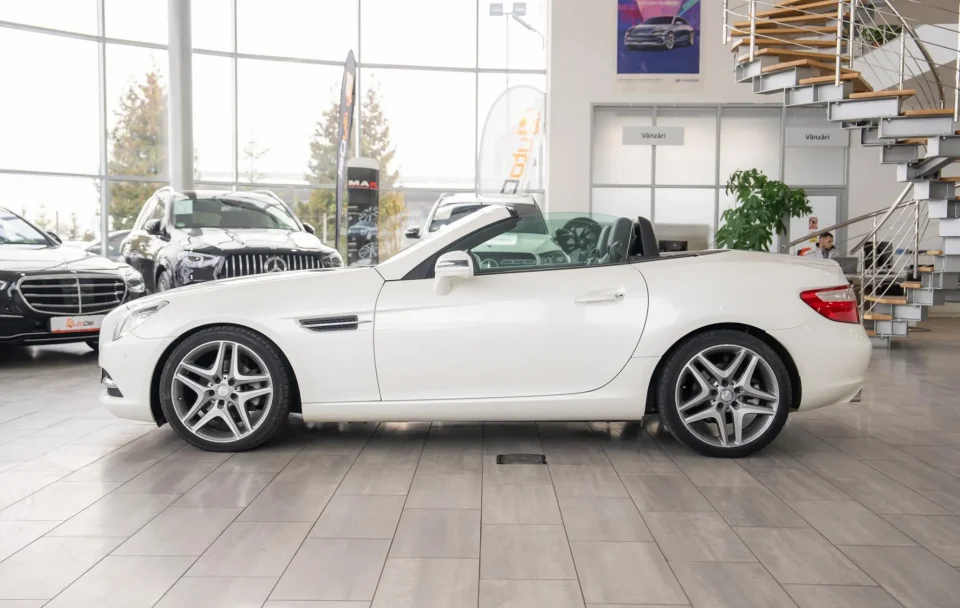 Mercedes-Benz SLK 200 Kompressor G-Tronic - Cabriolet