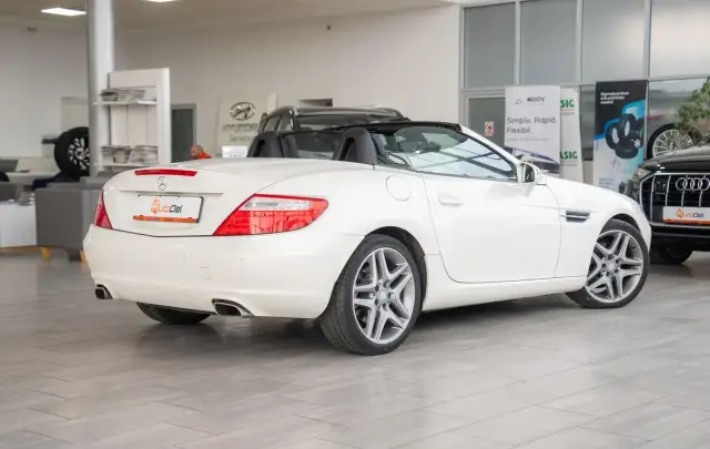 Mercedes-Benz SLK 200 Kompressor G-Tronic - Cabriolet