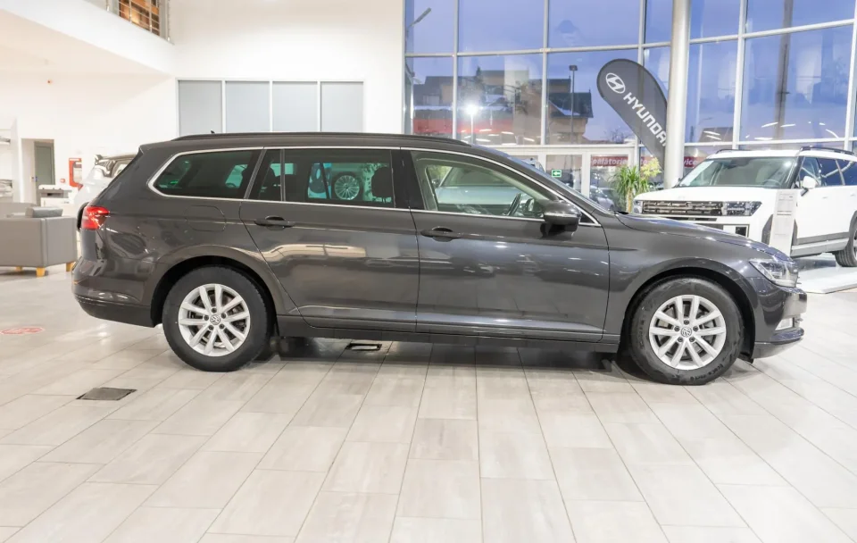 Volkswagen Passat 2.0TDI Variant DSG "Highline"