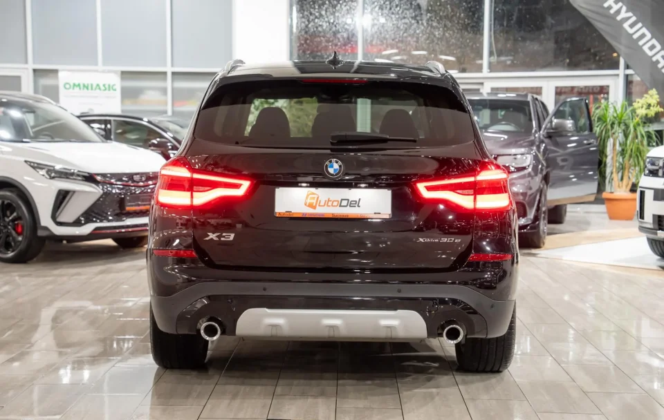 BMW X3 30e 2.0i xDrive Plug-in Hybrid