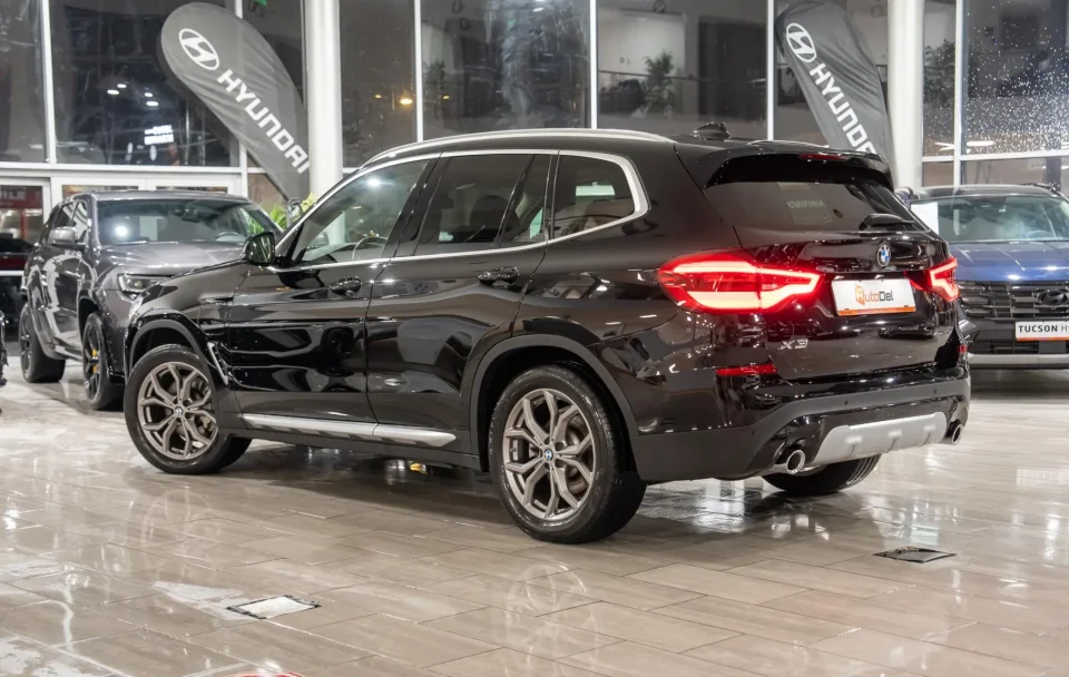 BMW X3 30e 2.0i xDrive Plug-in Hybrid