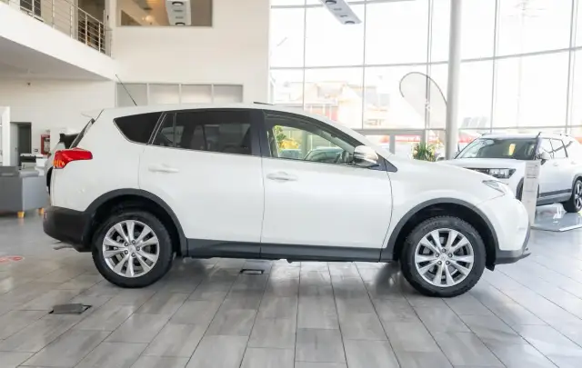 Toyota RAV4 2.0 Valvematic 4WD Multidrive S