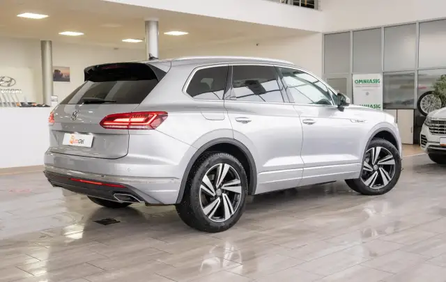 Volkswagen Touareg 3.0TDI 4Motion Tiptronic "Elegance"