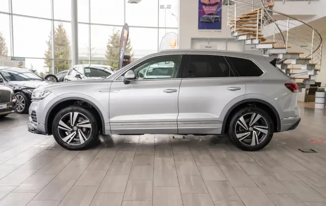 Volkswagen Touareg 3.0TDI 4Motion Tiptronic "Elegance"