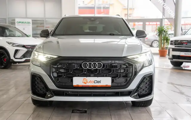 Audi Q8 50TDI 3.0 Quattro "S-Line" - Autoturism Nou! -