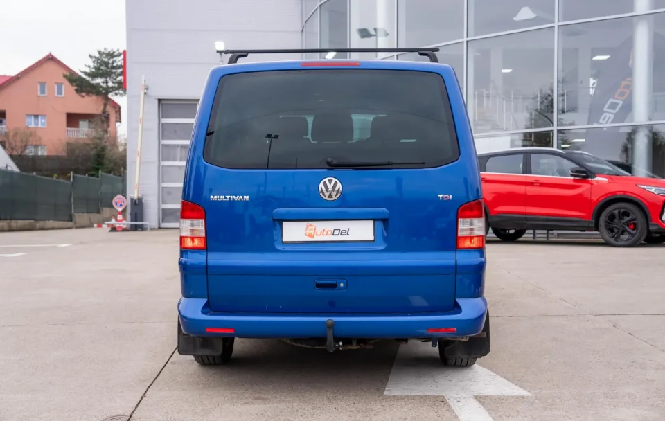 Volkswagen Multivan T5 2.5TDI - 7 Locuri -