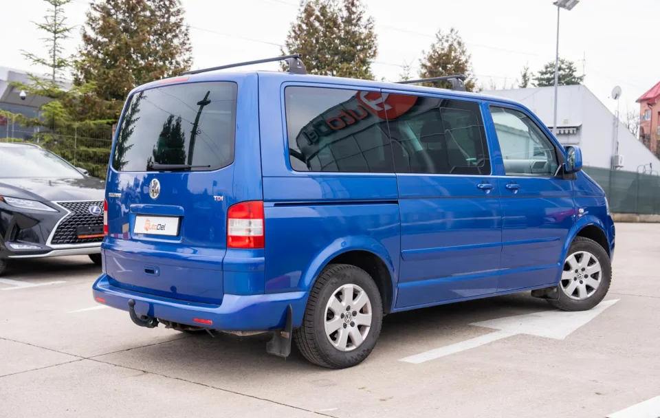 Volkswagen Multivan T5 2.5TDI - 7 Locuri -