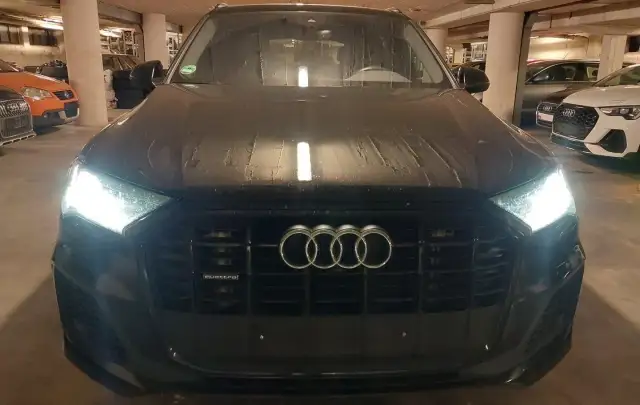 Audi Q7 55TFSIe 3.0 V6 "S-Line"