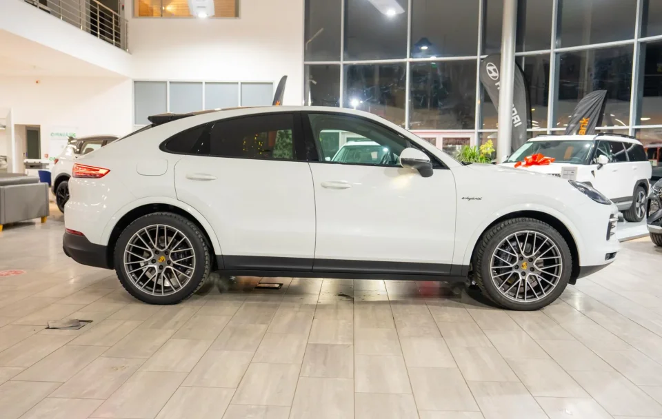 Porsche Cayenne Coupe 3.0 eHybrid V6