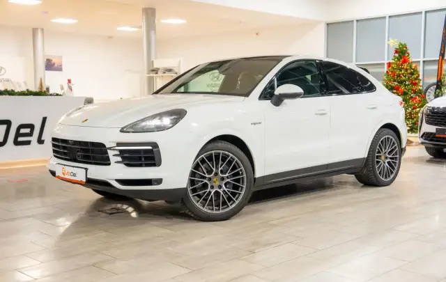 Porsche Cayenne Coupe 3.0 eHybrid V6