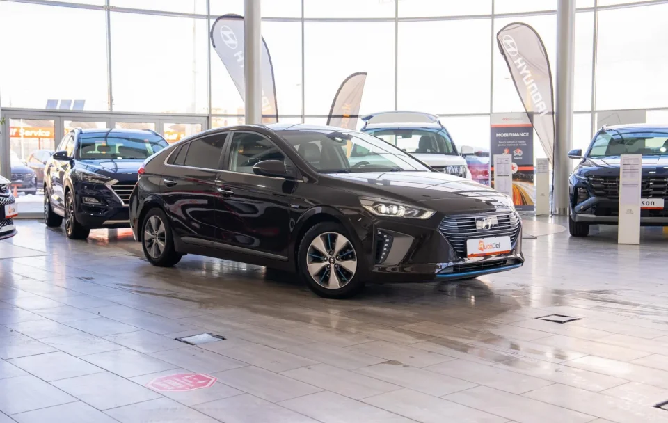 Hyundai Ioniq 1.6 Plug-in Hybrid "Creative" Aut.