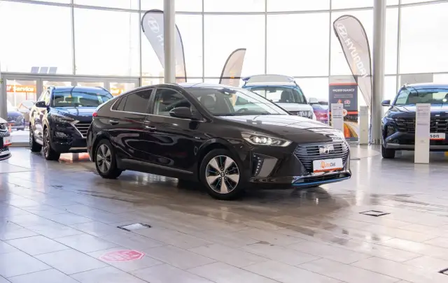 Hyundai Ioniq 1.6 Plug-in Hybrid "Creative" Aut.