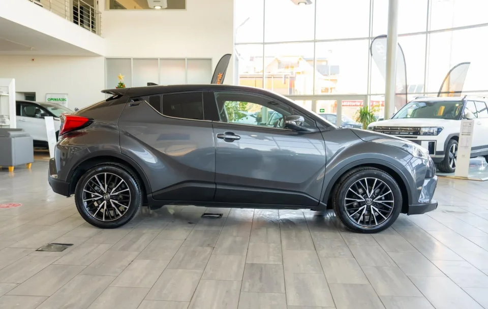 Toyota C-HR 1.8 Hybrid e-CVT