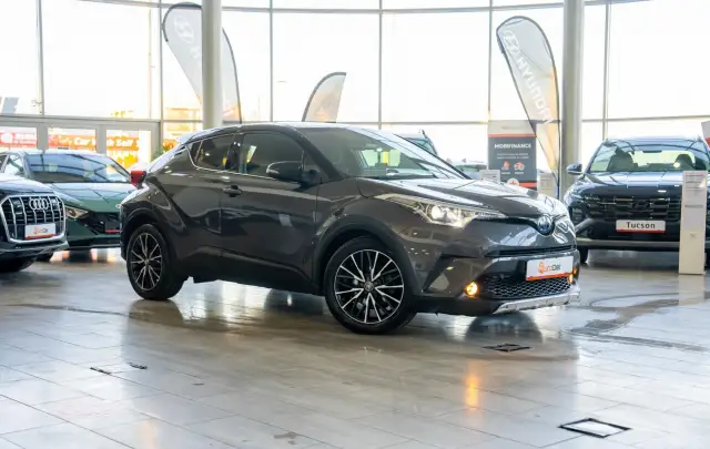 Toyota C-HR 1.8 Hybrid e-CVT