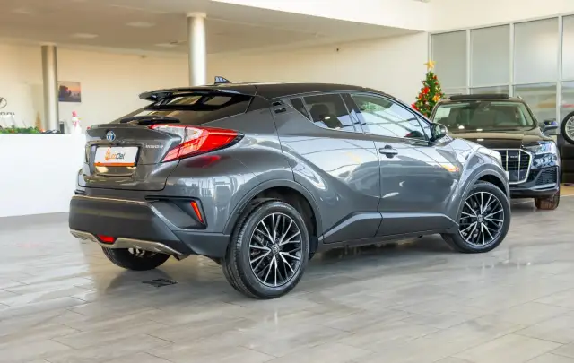 Toyota C-HR 1.8 Hybrid e-CVT