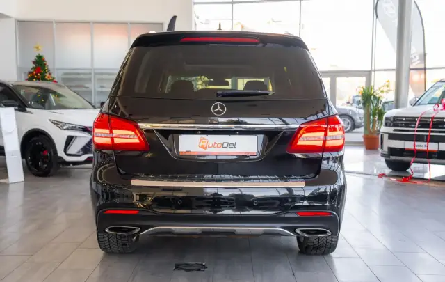 Mercedes-Benz GLS AMG 400 4Matic 7 Locuri