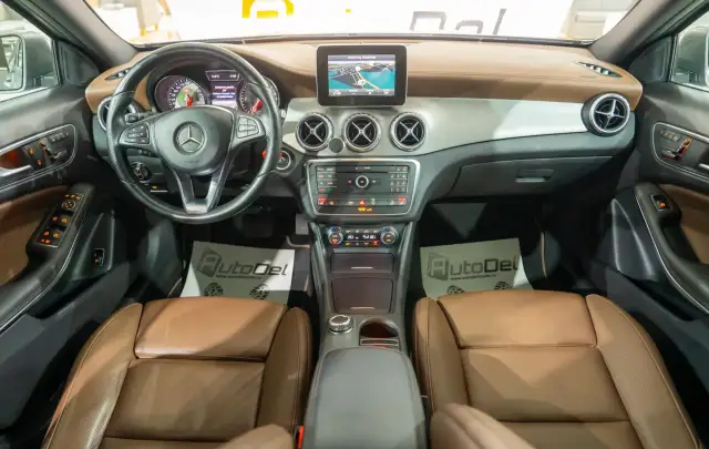 Mercedes-Benz GLA 220 D 4MATIC