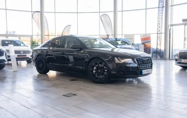 Audi A8 4.2TDI Quattro Tiptronic "S-Line"