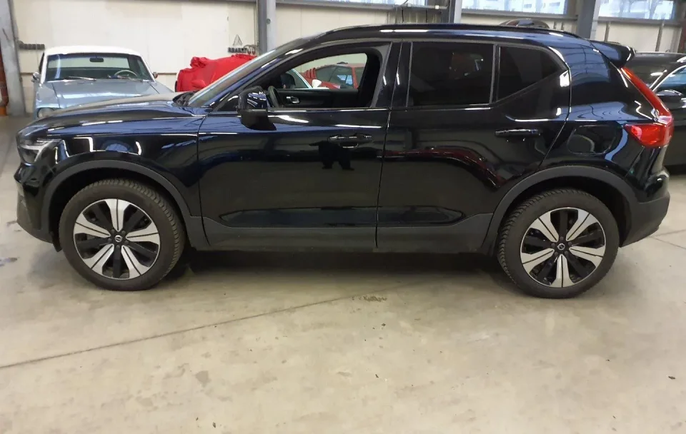 Volvo XC 40 Core Recharge Pure Electric 2WD