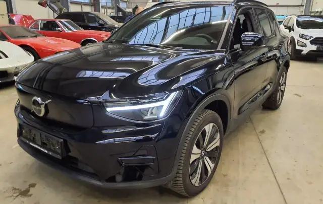 Volvo XC 40 Core Recharge Pure Electric 2WD