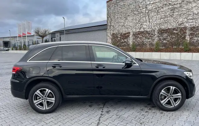 Mercedes-Benz GLC 200d 4Matic 9G-Tronic