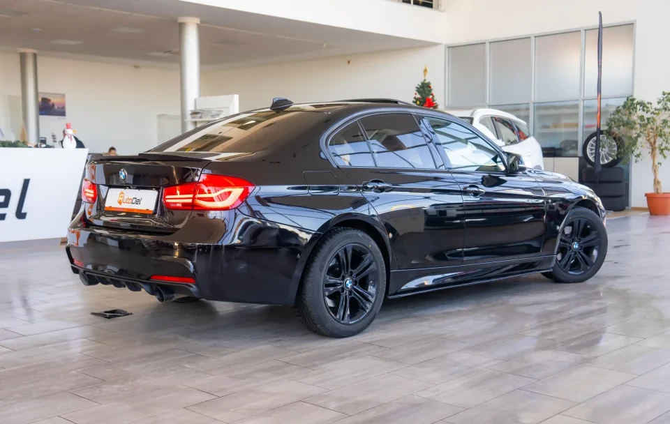 BMW Seria 3 330i 2.0 xDrive "M Sportpacket"