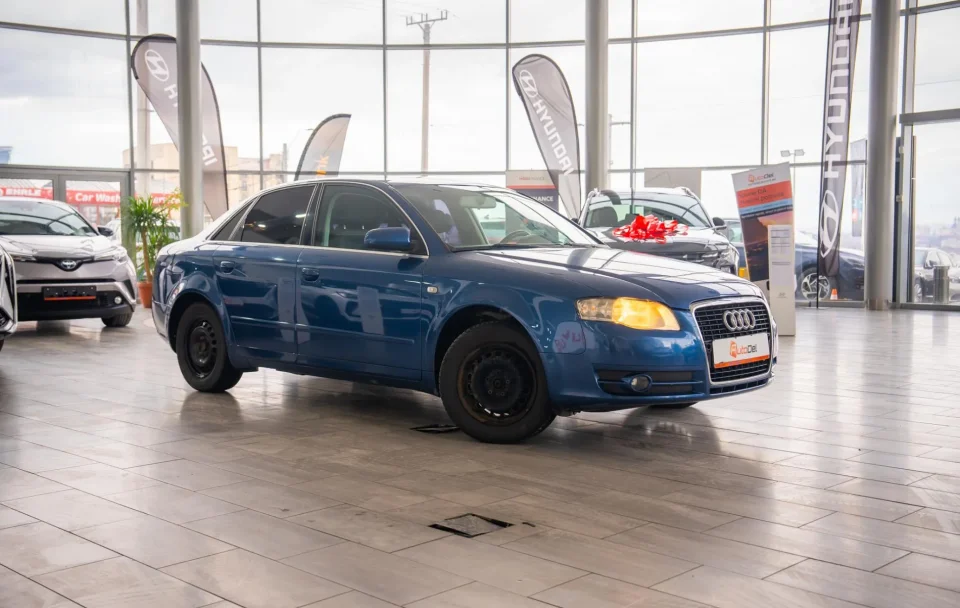 Audi A4 1.6MPI Limousine