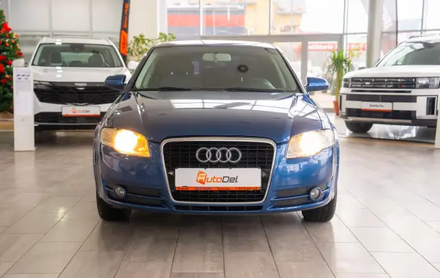 Audi A4 1.6MPI Limousine