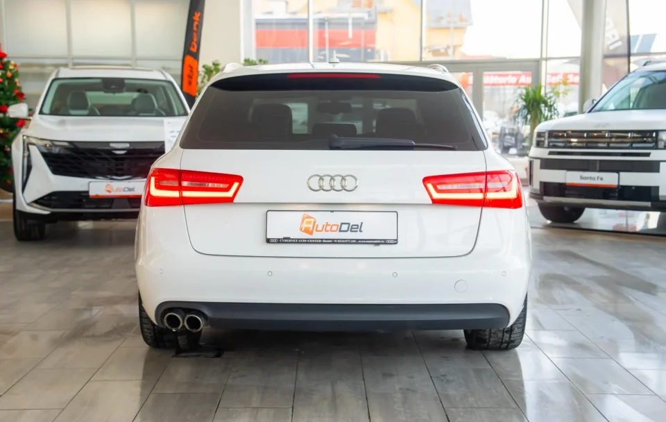 Audi A6 2.0TDI Avant "S-Line"